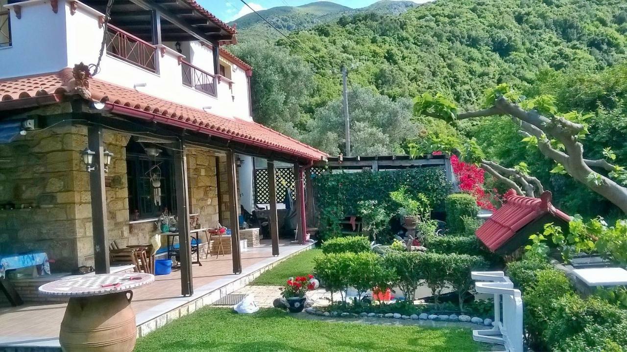 LimniónasKalogirou Stone Houseアパートメント エクステリア 写真