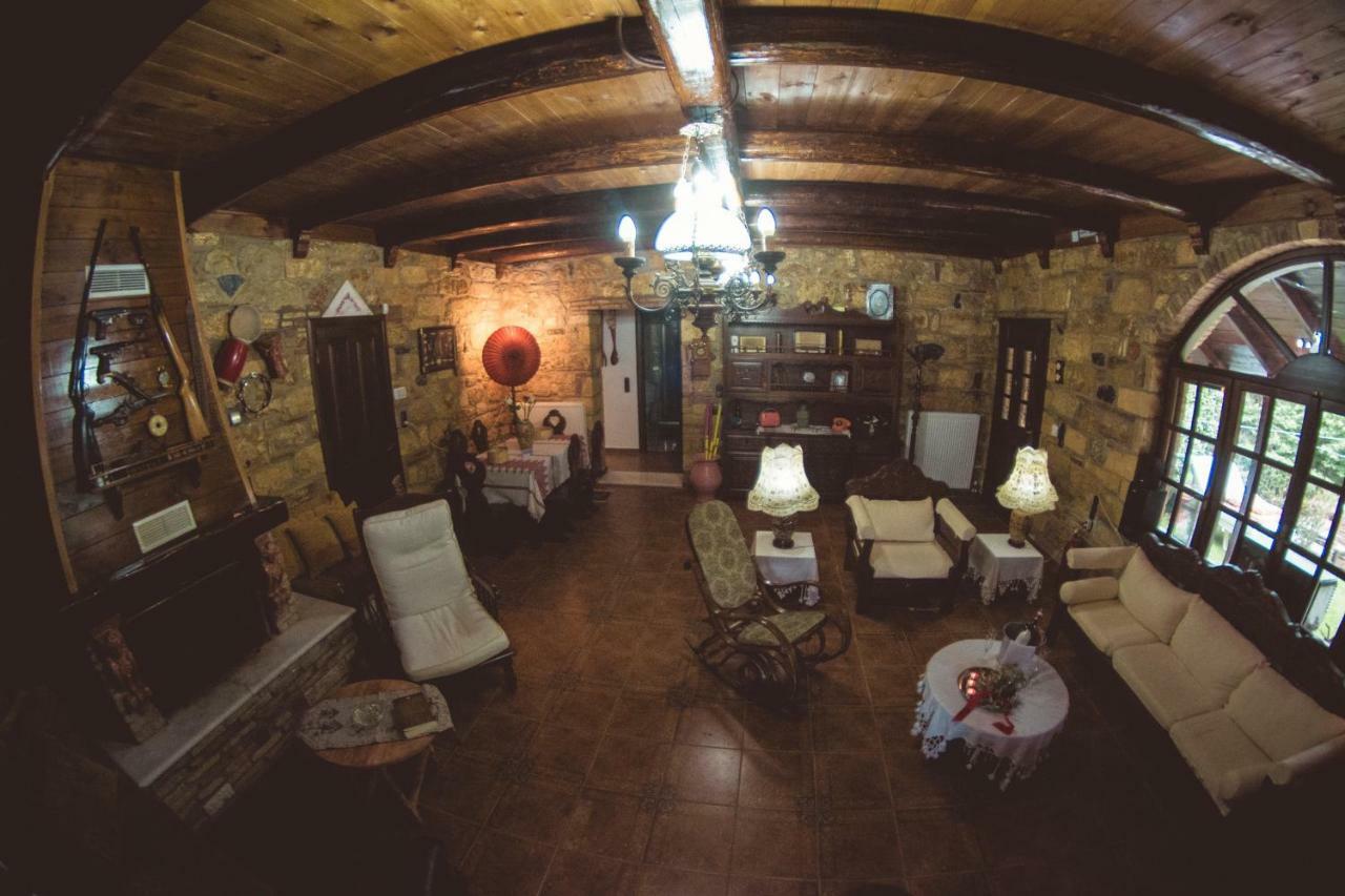 LimniónasKalogirou Stone Houseアパートメント エクステリア 写真